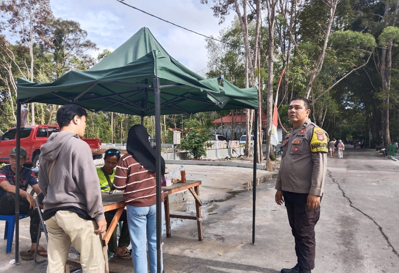 Polsek Bukit Batu Beri Rasa Aman di Objek Wisata City Forest Nyaru Menteng