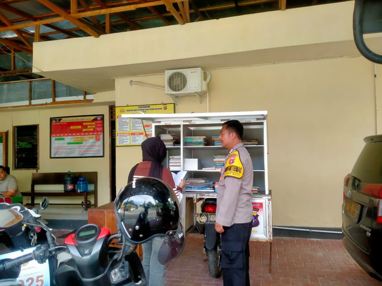 Dengan Bajaka Presisi, Polsek Bukit Batu Tingkatkan Ilmu Pengetahuan Warga