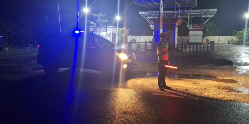 Satlantas Polresta Palangka Raya Sambangi SPBU Tangkiling, Edukasi Keselamatan Berlalu Lintas