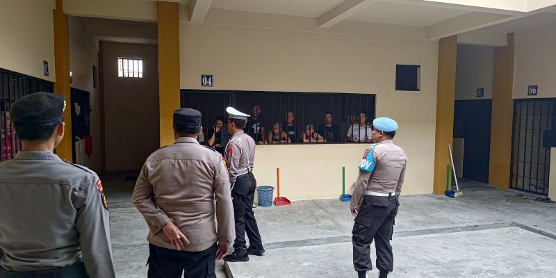 Sattahti dan Piket Fungsi Polresta Palangka Raya Cek Kondisi dan Jumlah Tahanan