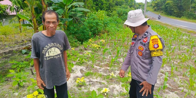 Polsek Rakumpit Terus Gelorakan Asta Cita ke Petani di Pager