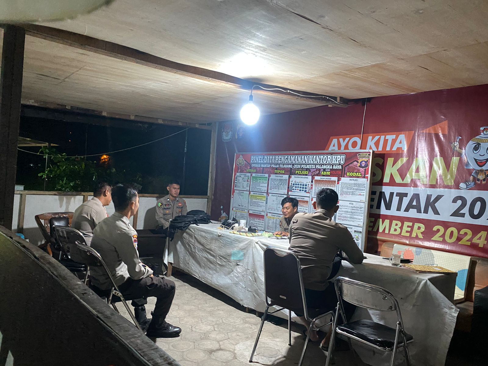Personel Polresta Diperintahkan Lakukan Pam di Kantor KPU Kota Palangka Raya