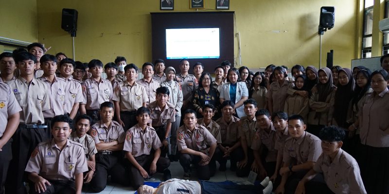 Hadir Di SMAN 1 Palangka Raya, Rumkit Bhayangkara Beri Pengetahuan Para Pelajar Tentang BHD Dan Pentingnya MCU Sejak Dini*