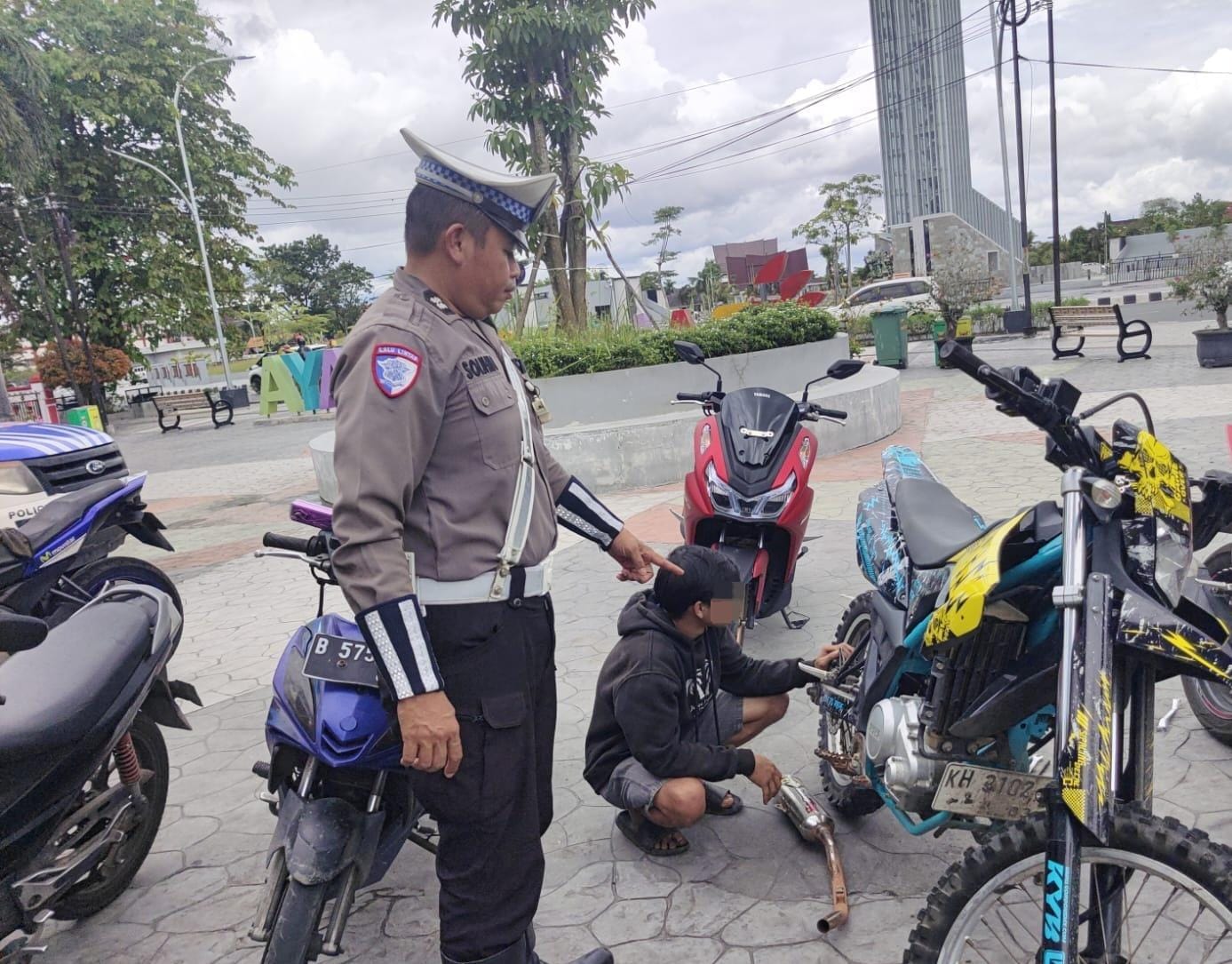 Tekan Pelanggaran Lalu Lintas, Satlantas Polresta Palangka Raya Tindak Simpatik Kendaraan Berknalpot Brong