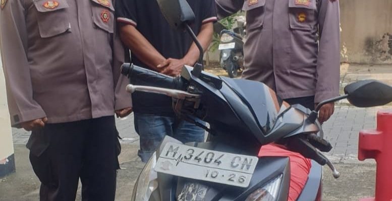 Polsek Kenjeran Amankan Pelaku Perampasan Kalung Di Bulak Cumpat