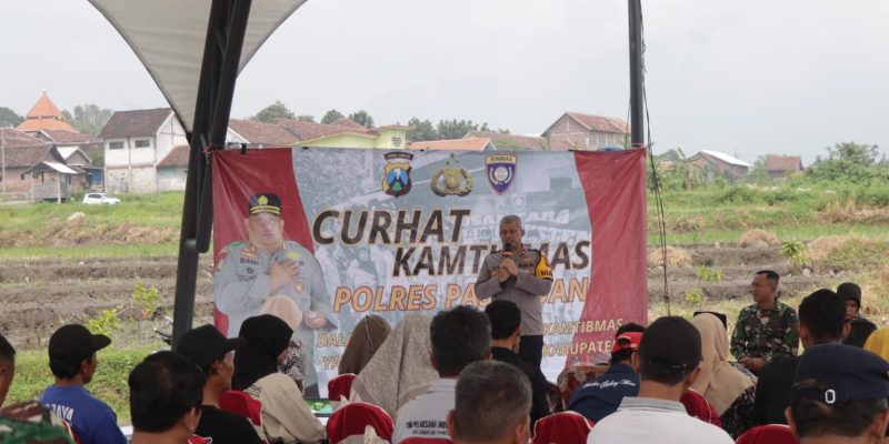 Polres Pasuruan Gelar Jumat Curhat, Bahas Kamtibmas Hingga Gerakan Minum Susu Bagi Anak – anak