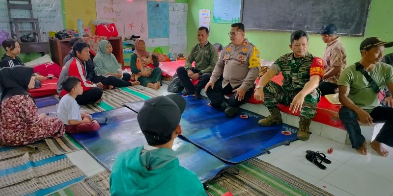 Polres Pasuruan Beri Trauma Healing Anak – anak Korban Bencana Tanah Gerak di Purwodadi