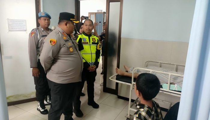 Polres Pasuruan Libatkan Tim Trauma Healing dan Pastikan Korban Laka Bus Brimob Mendapat Perawatan Medis Terbaik