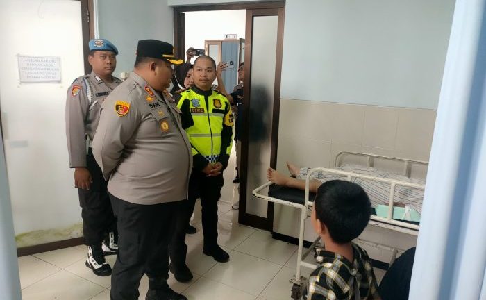 Polres Pasuruan Libatkan Tim Trauma Healing dan Pastikan Korban Laka Bus Brimob Mendapat Perawatan Medis Terbaik
