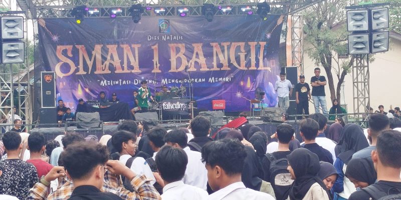 SMAN Bangil Proudly Present HUT SMANBA 44 Tahun