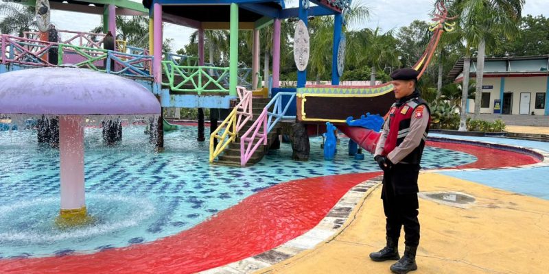 Anggota Satsamapta Polresta Palangka Raya Awasi Kamtibmas di area Kalawa Waterpark