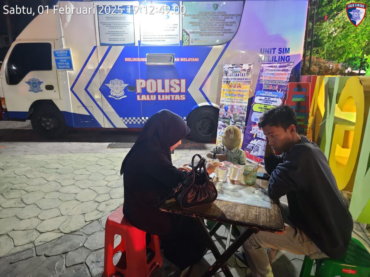 Satlantas Polresta Palangka Raya Hadirkan Layanan Perpanjangan SIM BBM di Malam Minggu