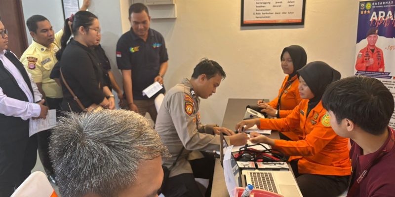 Polresta Palangka Raya Ikuti Donor Darah dalam Rangka HUT Basarnas ke-53