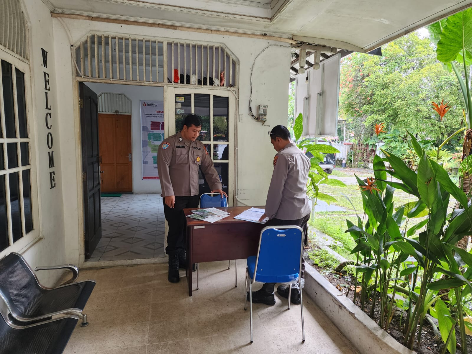 Pam Objek Pilkada, Polresta Palangka Raya Siagakan Personel di Kantor Bawaslu Kota