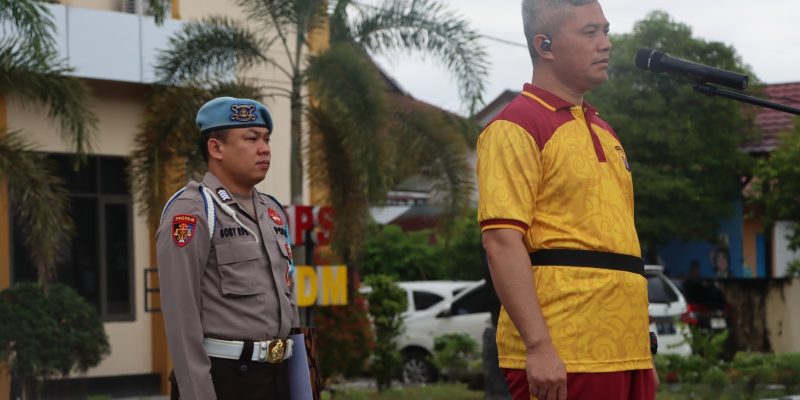Kasatpamobvit Polresta Palangka Raya Pimpin Apel Pagi di Mapolresta