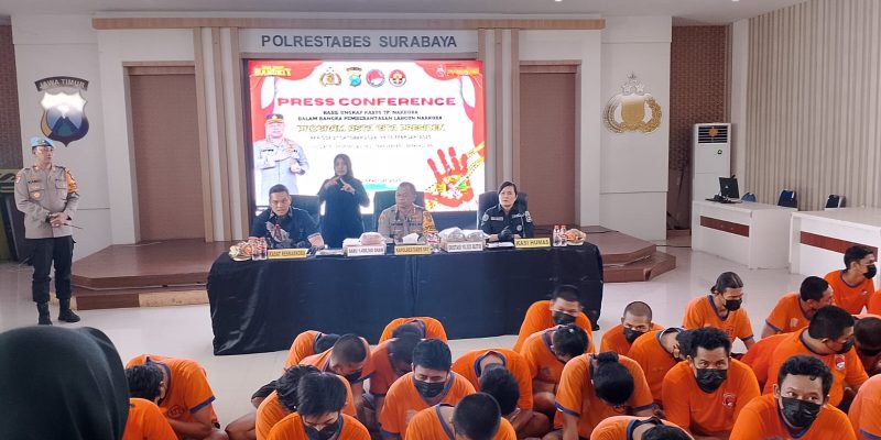 Satresnarkoba Polrestabes Surabaya Kembali Amankan Sabu 1.498,360 Gram dan Ekstasi Sebanyak 10.323 Butir
