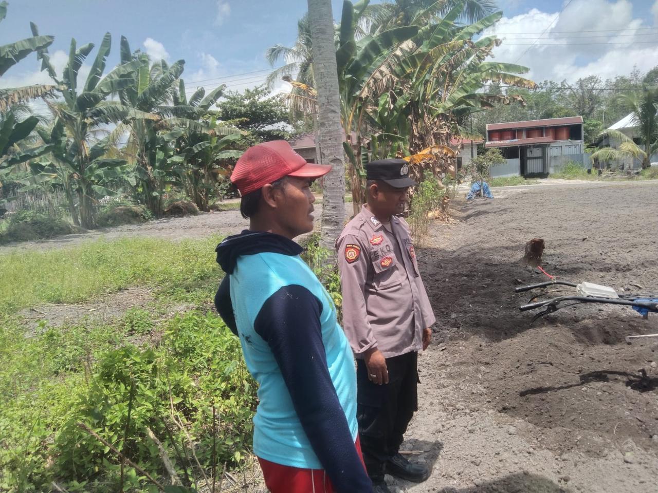 Dukung Ketahanan Pangan, Polsek Bukit Batu Kunjungi Lokasi Rencana Penanaman Terong