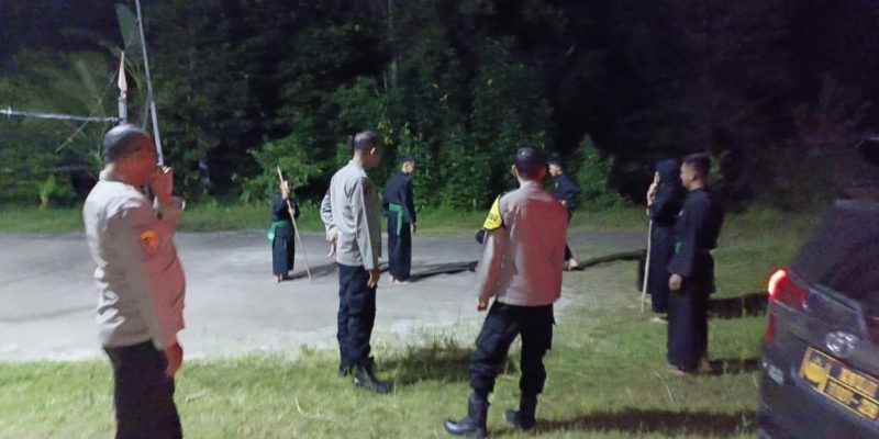 Kunjungi Perguruan Pagar Nusa, Polsek Bukit Batu Sampaikan Pesan Kamtibmas