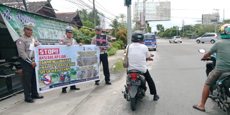 Dalam Patroli, Polsek Bukit Batu Kedepankan Sikap Humanis