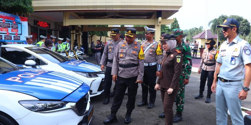 Ops Keselamatan Candi 2025, Kapolres Pekalongan: Bangun Budaya Tertib Berlalu Lintas Demi Peningkatan Kualitas Keselamatan