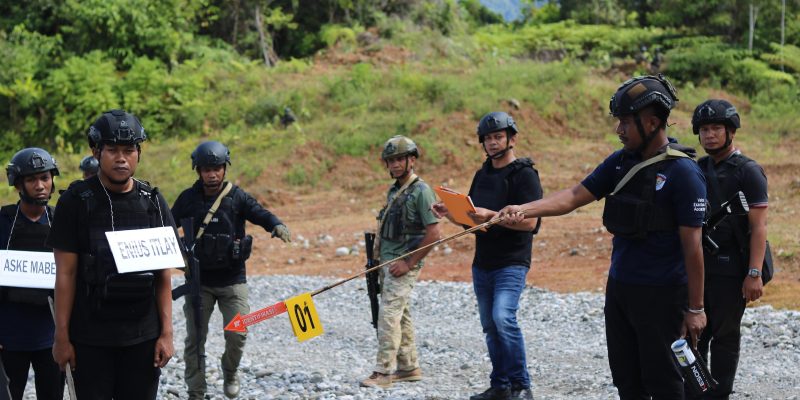 Satgas Ops Damai Cartenz Secara Profesional Gelar Rekonstruksi Keterlibatan Nikson Matuan Saat Penembakan Anggota Brimob