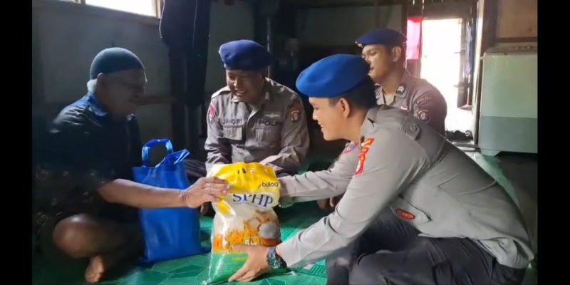 Peduli Masyarakat Membutuhkan, Personel KP XVIII – 2005 Ditpolairud Polda Kalteng Beri Bantuan Sosial