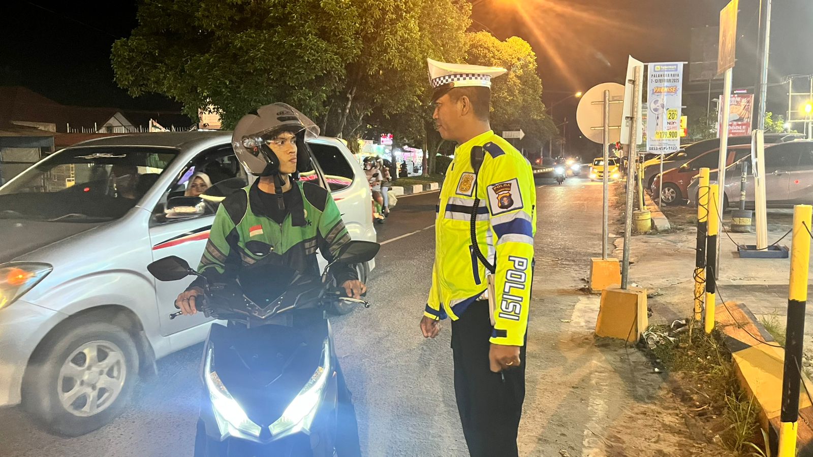 Ciptakan Kamseltibcarlantas di Palangka Raya, Ditlantas Polda Kalteng Lakukan Patroli Malam