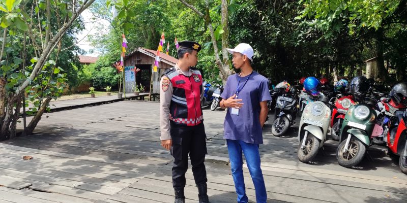 Patroli Kamtibmas Wilkum, Satsamapta Polresta Palangka Raya Sambangi Kum Kum saat Akhir Pekan