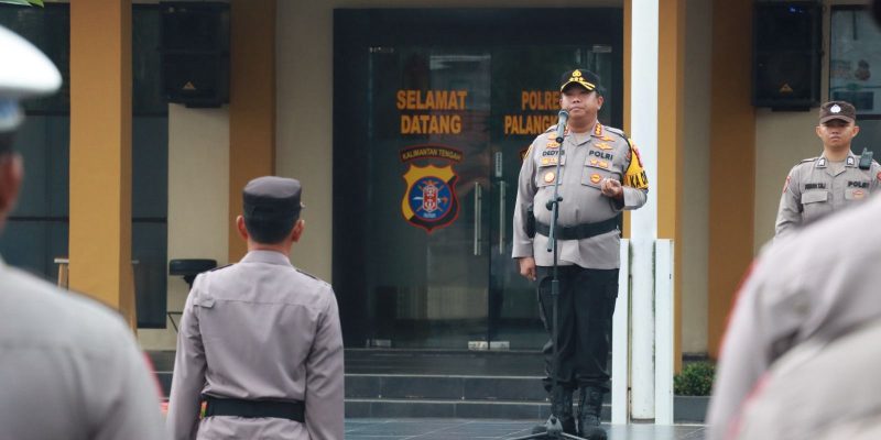 Kapolresta Palangka Raya Pimpin Upacara Kesadaran Nasional di Mapolresta