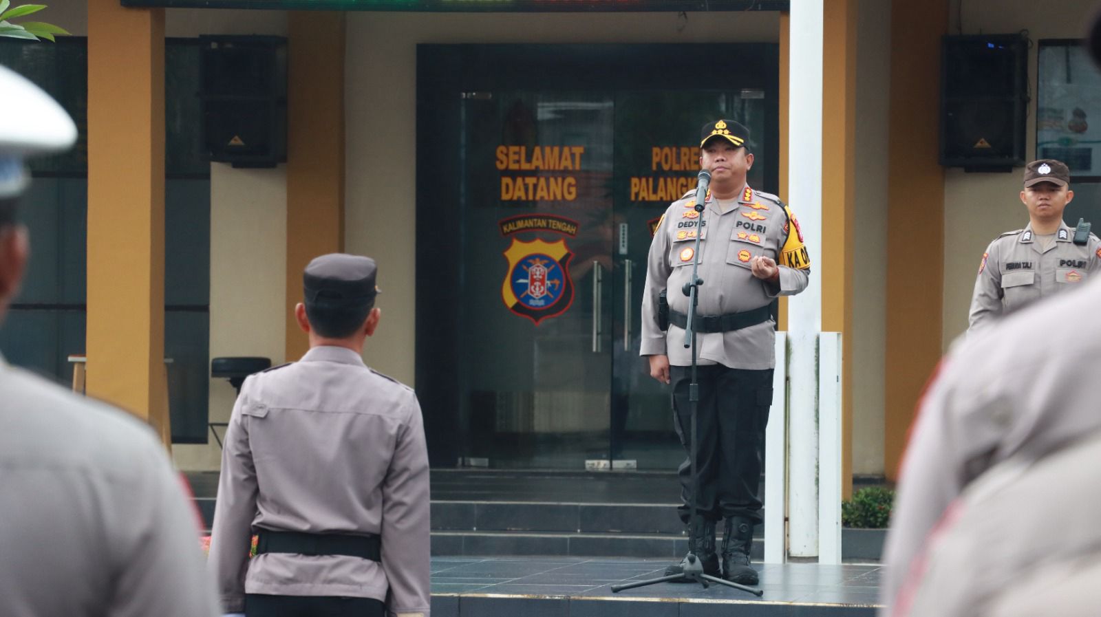 Kapolresta Palangka Raya Pimpin Upacara Kesadaran Nasional di Mapolresta