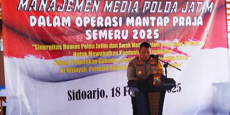 Manajemen Media Polda Jatim Dalam Operasi Mantap Praja Semeru 2025 Gelar Ngopi Bareng Awak Media