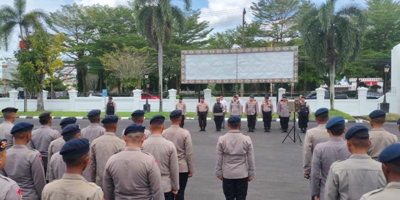 Polresta Palangka Raya Gelar Apel Pam Aksi Damai di Kantor DPRD Kalteng