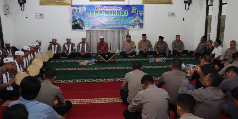 Peringati Isra Mi’raj, Kapolresta Palangka Raya Ajak Personel Tingkatkan Kualitas Ibadah dan Kinerja