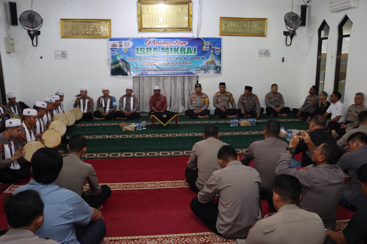Peringati Isra Mi’raj, Kapolresta Palangka Raya Ajak Personel Tingkatkan Kualitas Ibadah dan Kinerja