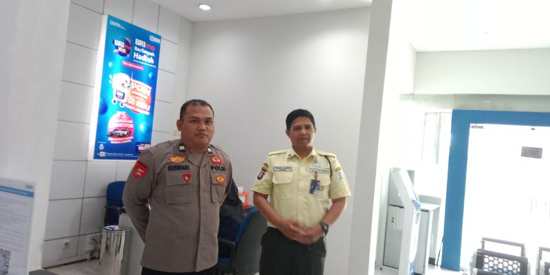 Pantau Keamanan Obvit, Polsek Bukit Batu Lakukan Patroli ke Kantor Bank