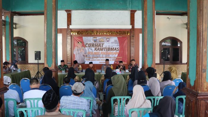 Jum’at Curhat, Polres Pasuruan bersama Awak Media Gelar Baksos Di Desa Sengonagung Purwosari