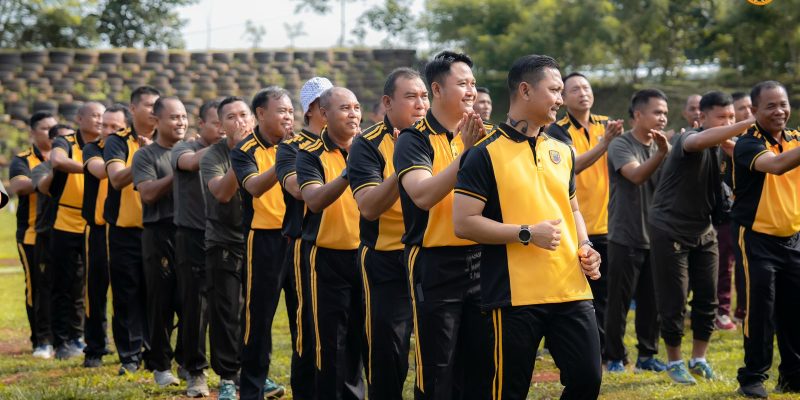 Olahraga Bersama TNI-Polri di Batang, Langkah Awal Wujudkan Lingkungan Aman dan Kondusif