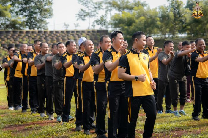Olahraga Bersama TNI-Polri di Batang, Langkah Awal Wujudkan Lingkungan Aman dan Kondusif