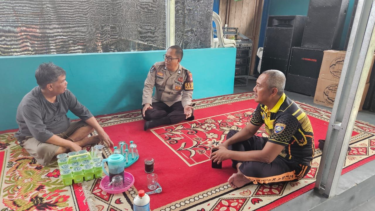 Pupuk Kemitraan, Polsek Bukit Batu Datangi Warga Binaan di Kelurahan Tumbang Tahai