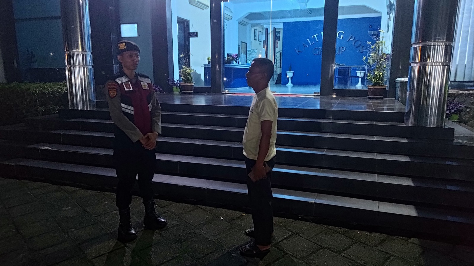 Satsamapta Polresta Palangka Raya Patroli Dialogis dengan Satpam Kalteng Pos Grup