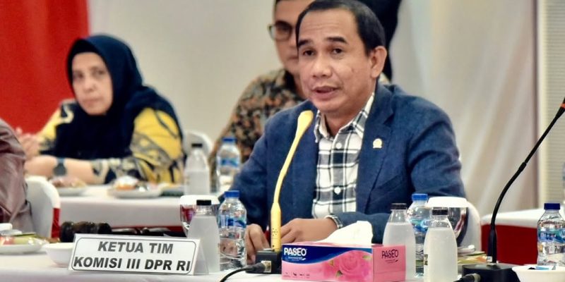 Komisi III DPR: Kapolri Tunjukkan Sikap Bijaksana Merespons Lagu ‘Bayar Bayar Bayar’