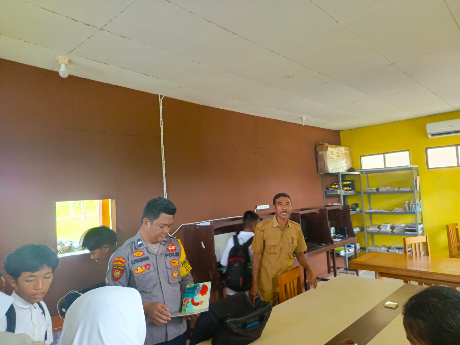 Polsek Rakumpit Cegah Kasus Bullying dengan Pendekatan Humanis