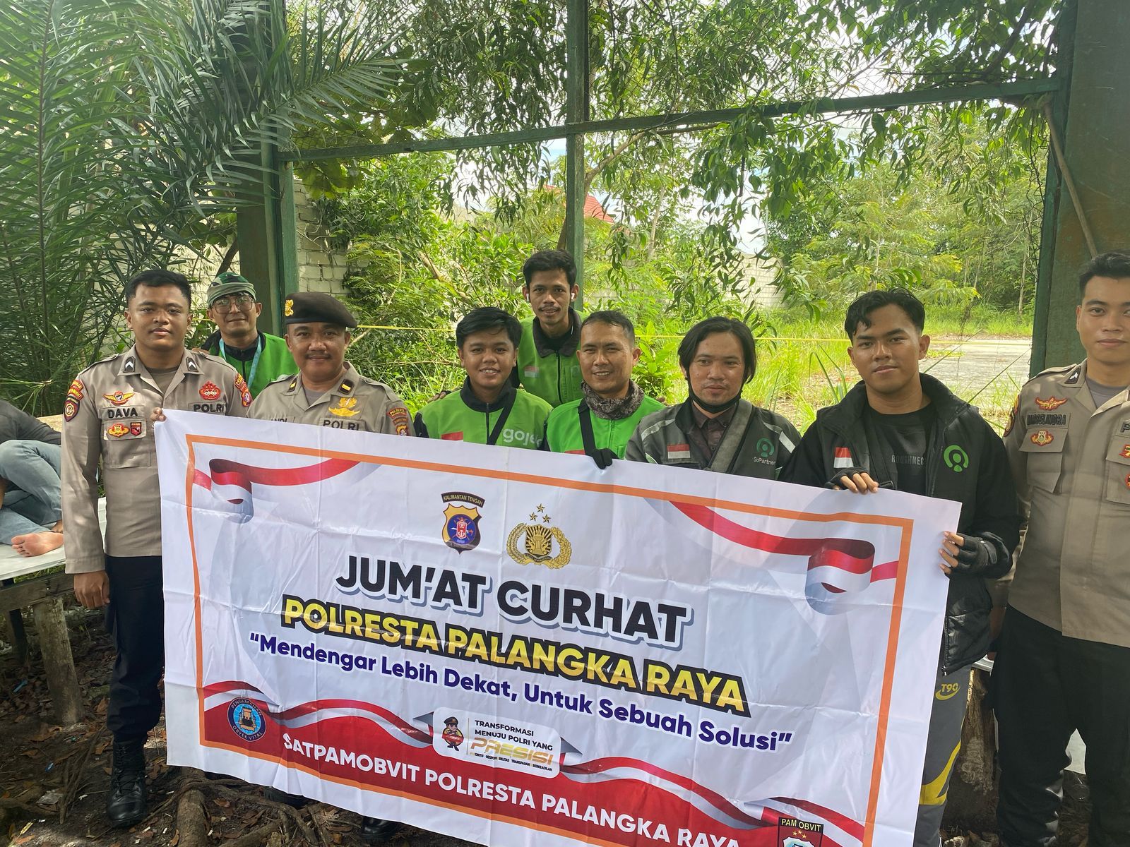 Satpamobvit Polresta Palangka Raya Gelar Jum’at Curhat Bersama Ojol