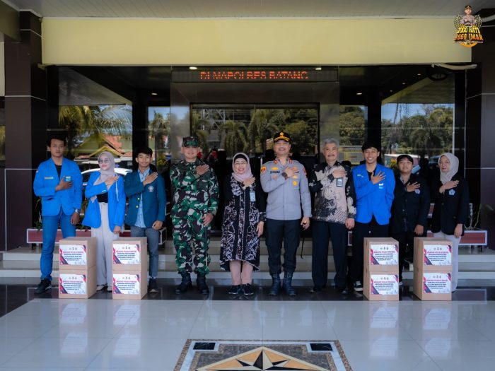 Sinergi Polri-TNI dan Mahasiswa: Polres Batang Berbagi Kebahagiaan Jelang Ramadan