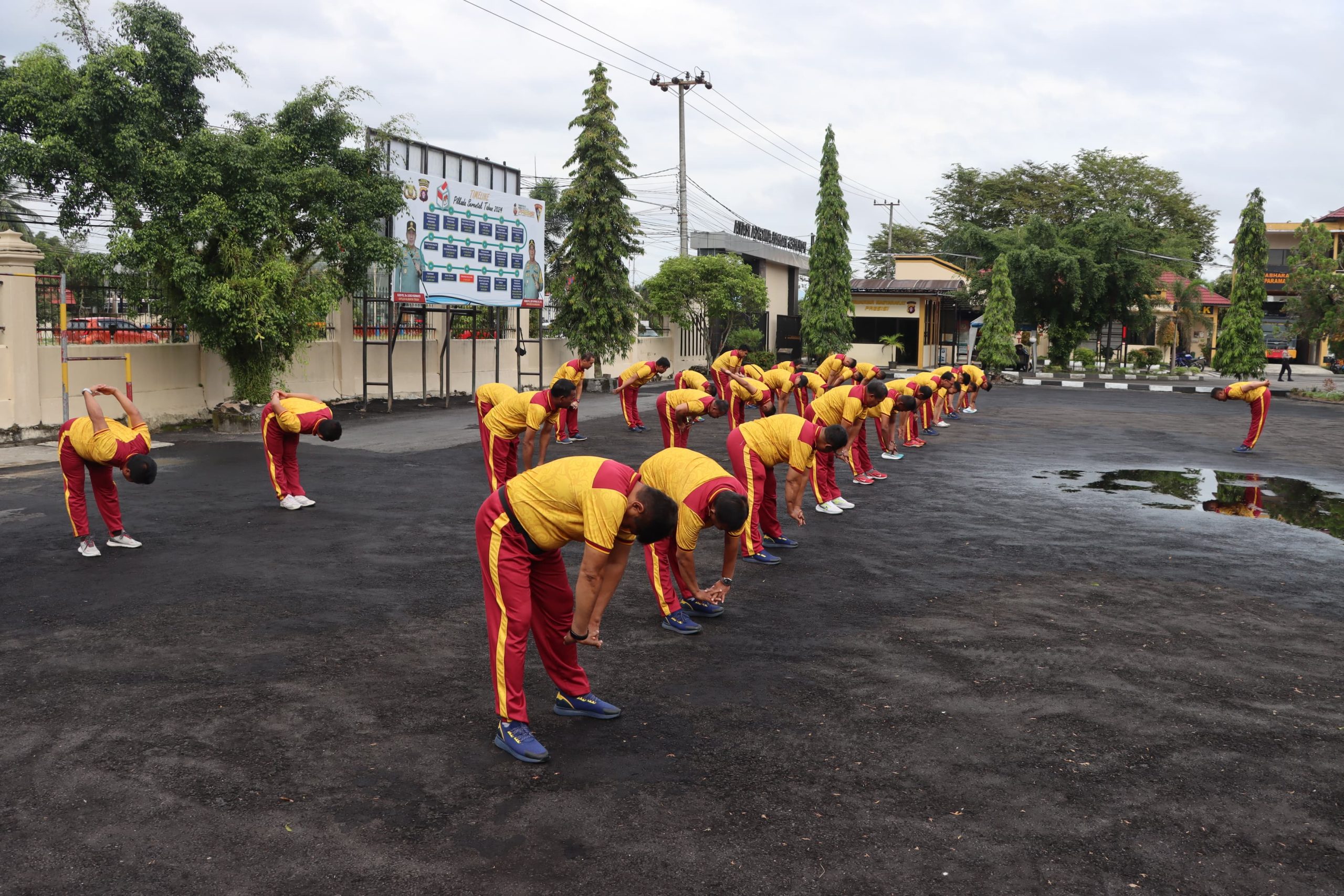 Jaga Kebugaran Personel, Polresta Palangka Raya Gelar Olahraga Pagi di Markas Komando