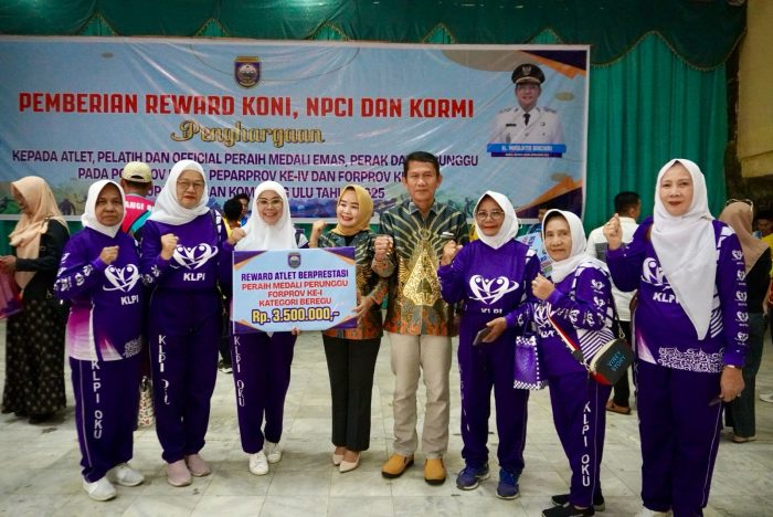 Dispora Oku Adakan Acara Pemberian Reward Koni,Npci Dan Kormi