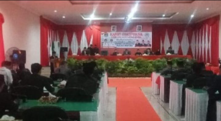 Rapat Paripurna Dalam Rangka Pidato Perdana Bupati Muratara H Devi Suhartoni Usai Dilantik Menjadi Bupati Muratara Periode 2025-2030