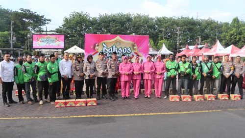 Jelang Lebaran, Polres Pasuruan Sediakan Sembako Murah untuk Warga