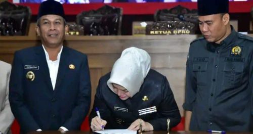 Rapat Paripurna DPRD Musi Rawas Dalam Rangka Pertangungjawaban LKPJ Bupati Anggaran 2024