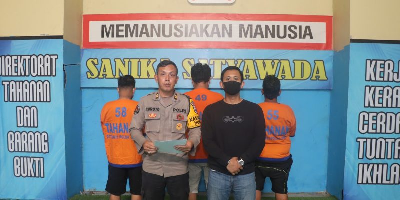 Polres Pelabuhan Tanjung Perak Tangkap Tiga Pelaku Penusukan di Jl. Jakarta Surabaya, Satu Pelaku DPO